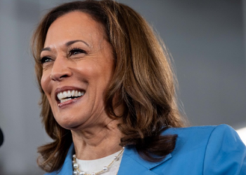 പാട്ടും-പാടി-ജയിക്കാൻ-“നാച്ചോ-നാച്ചോ’-ഗാനവുമായി-കമല-ഹാരിസ്‌