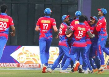 കെസിഎൽ-;-അവസാനപന്തിൽ-ഏരീസ്-കൊല്ലം