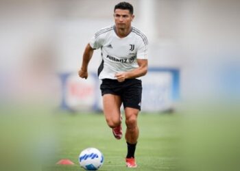 100-കോടി-ഫോളോവേഴ്‌സ്‌-;-റൊണാൾഡോ-ചരിത്രംകുറിച്ചു