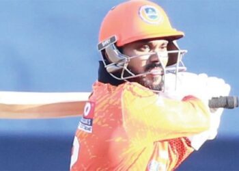 കേരള-ക്രിക്കറ്റ്-ലീഗ്-;-ഇന്ന്-സെമിപ്പോര്