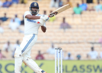 ചെപ്പോക്കിൽ-നൂറടിച്ച്-അശ്വിൻ;-ടെസ്റ്റിലെ-ആറാം-സെഞ്ച്വറി