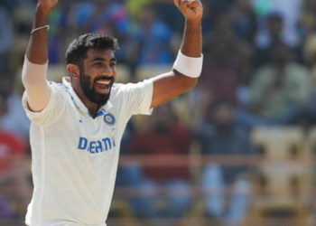 400-വിക്കറ്റുകൾ-തികച്ച്‌-ബുമ്ര;-നേട്ടം-കൈവരിക്കുന്ന-പത്താമത്തെ-ഇന്ത്യൻ-താരം