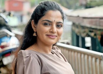 എന്റെ-അഭിപ്രായമാണ്,-ആരും-യോജിക്കണമെന്നില്ല;-നിഖില-വിമൽ-സംസാരിക്കുന്നു