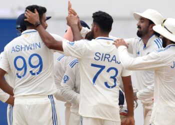 india-vs-bangladesh-1st-test-day-4:-വിജയം-മാത്രം-ലക്ഷ്യം;-ഇന്ത്യക്കു-മുന്നിൽ-അടിപതറി-ബംഗ്ലാദേശ്