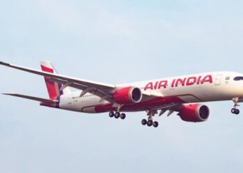 മിഡിൽ-ഈസ്റ്റിൽ-സംഘർഷം-രൂക്ഷം:-സർവീസുകൾ-റദ്ദാക്കി-വിമാന-കമ്പനികൾ