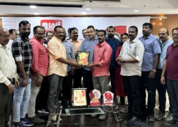 കേളി-കേന്ദ്രകമ്മറ്റി-അംഗം-ഹുസൈൻ-മണക്കാടിന്-കേളി-യാത്രയയപ്പ്-നൽകി