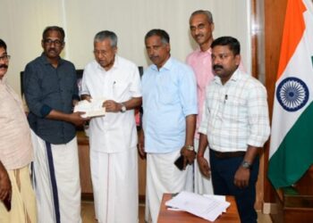 വയനാട്-പുനരധിവാസം;-കേളി-50-ലക്ഷം-രൂപ-കൈമാറി