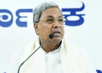 ഭൂമി-കുംഭകോണം;-സിദ്ധരാമയ്യയ്ക്കെതിരെ-ലോകായുക്ത-കേസ്