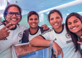 കന്നിക്കിരീടത്തിന്‌-ഇന്ത്യ-;-സജനയും-ആശയും-ടീമിൽ