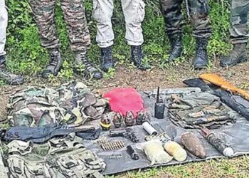 മണിപ്പുരിൽ-ആയുധശേഖരം-പിടികൂടി