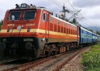 ട്രെയിൻ-പാളം-തെറ്റിച്ച്-അപകടമുണ്ടാക്കി-മോഷണ-ശ്രമം;-2-പേർ-അറസ്റ്റിൽ