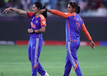 ബാറ്റൊടിഞ്ഞ്-ഇന്ത്യ-;-ന്യൂസിലൻഡിനോട്-58-റണ്ണിന്-തോറ്റു