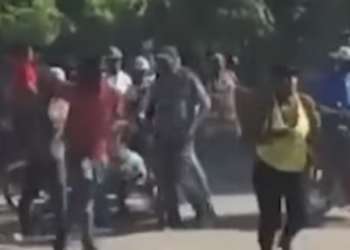 ഹെയ്‌തിയിൽ-കൂട്ടക്കൊല;-നവജാത-ശിശുക്കളുൾപ്പെടെ-70-പേർ-കൊല്ലപ്പെട്ടു