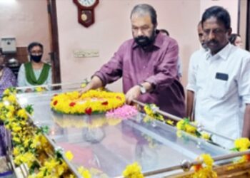 കൗതുകവാർത്തകൾ,- വായിക്കുന്നത്‌…-എം-രാമചന്ദ്രൻ