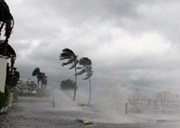 കേരളത്തിൽ-ശക്തമായ-മഴ-തുടരും;-അഞ്ച്-ജില്ലകളിൽ-യെല്ലോ-അലർട്ട്,-ജാഗ്രതാ-നിർദേശങ്ങൾ-പുറപ്പെടുവിച്ചു