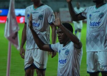 തിരുവനന്തപുരത്തിന്റെ-കോട്ടയല്ല,-ഇത്-കാലിക്കറ്റിന്റെ-കോര്‍ണര്‍