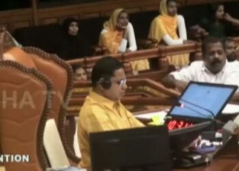 ചര്‍ച്ചയ്ക്ക്-അനുമതി-നല്‍കി-മുഖ്യമന്ത്രി;-സഭ-സ്തംഭിപ്പിച്ച്-ഒളിച്ചോടി-പ്രതിപക്ഷം