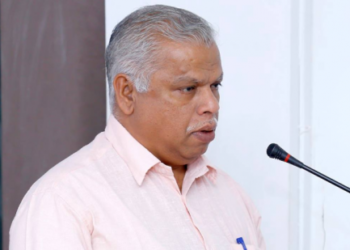 വ്യാജ-വാര്‍ത്ത-സംപ്രേഷണം;-മനോരമ-ന്യൂസിനും,-റിപ്പോര്‍ട്ടര്‍-ടിവിക്കും-എം-വി-ജയരാജന്റെ-വക്കീല്‍-നോട്ടീസ്‌