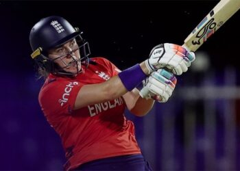 രണ്ടാംജയം-;-ഇംഗ്ലണ്ട്- ഒന്നാമത്‌